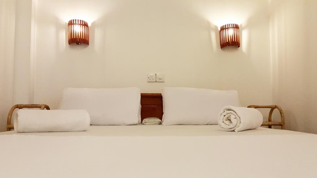 Sweden Inn Guesthouse Hikkaduwa Room photo